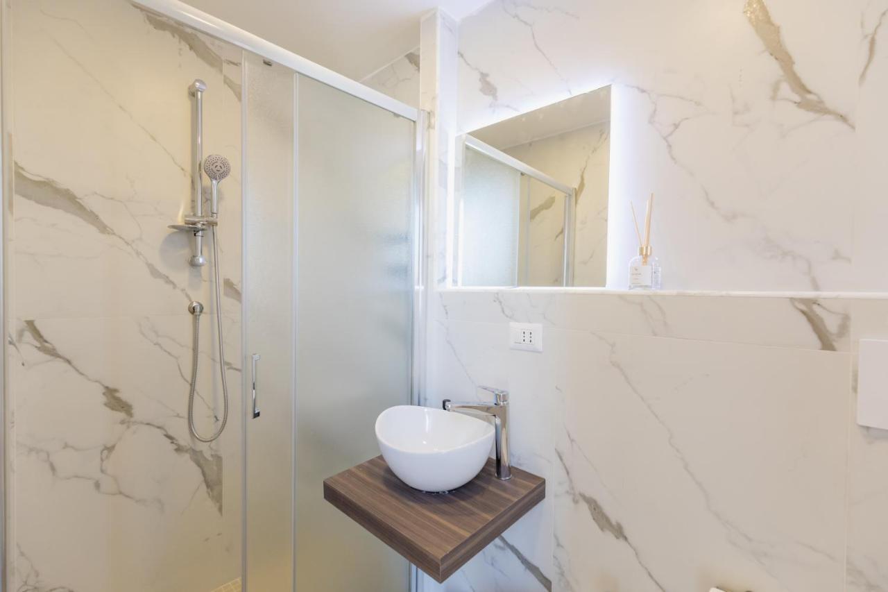 Blu Parthenope Suites Neapol Zewnętrze zdjęcie