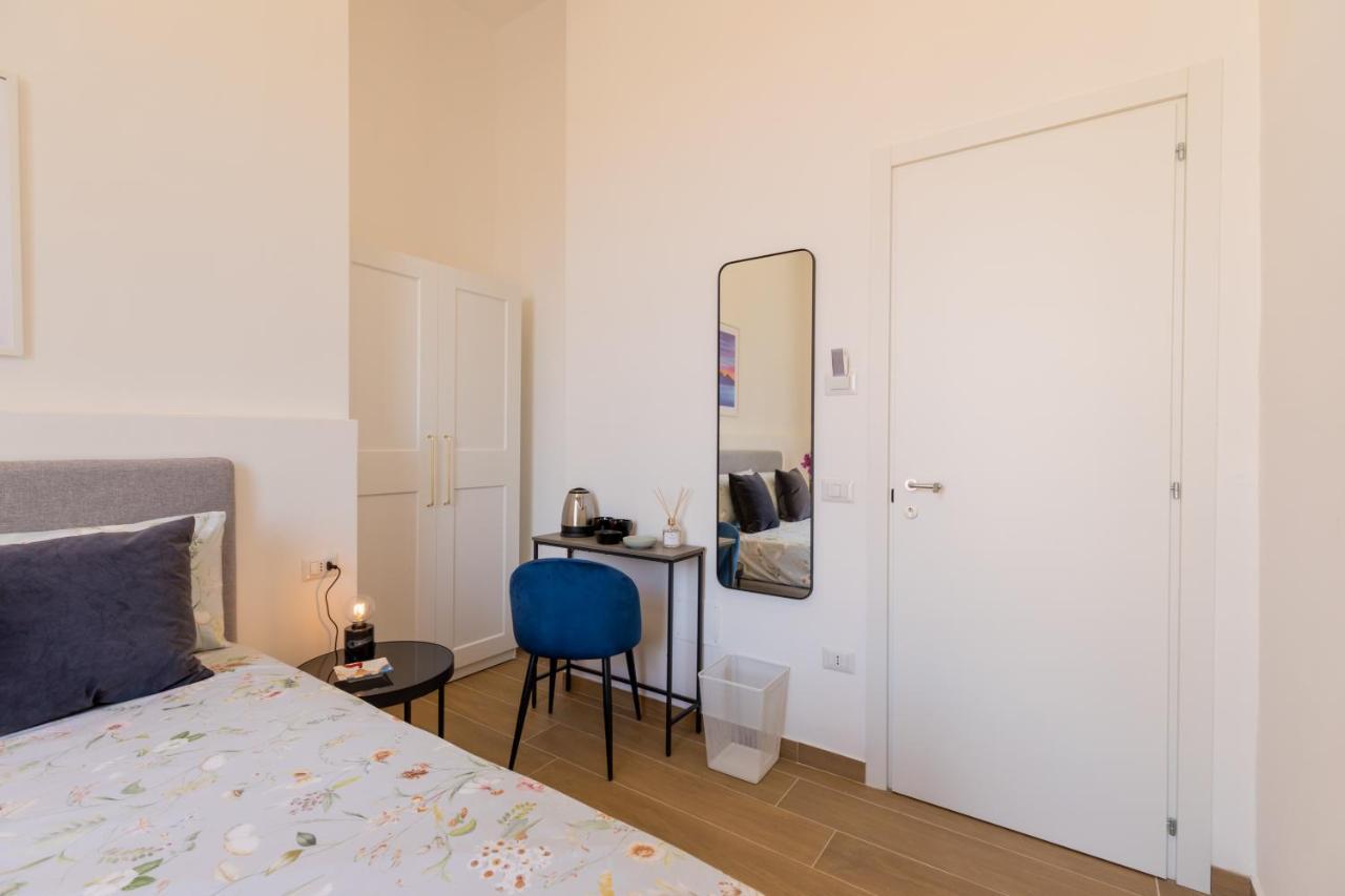 Blu Parthenope Suites Neapol Zewnętrze zdjęcie