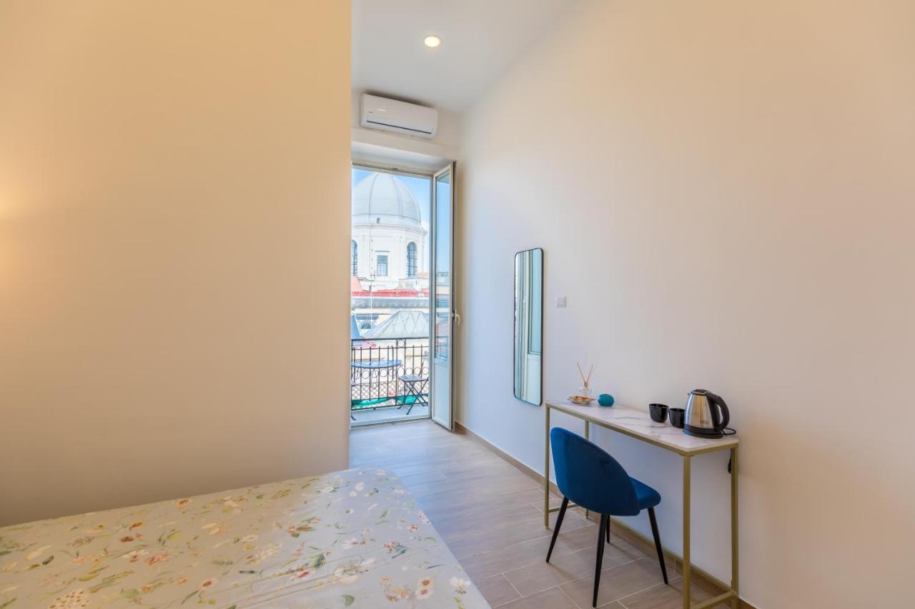 Blu Parthenope Suites Neapol Zewnętrze zdjęcie