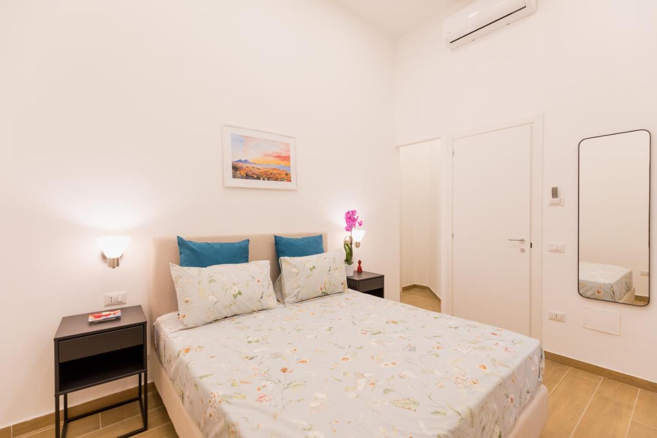 Blu Parthenope Suites Neapol Zewnętrze zdjęcie