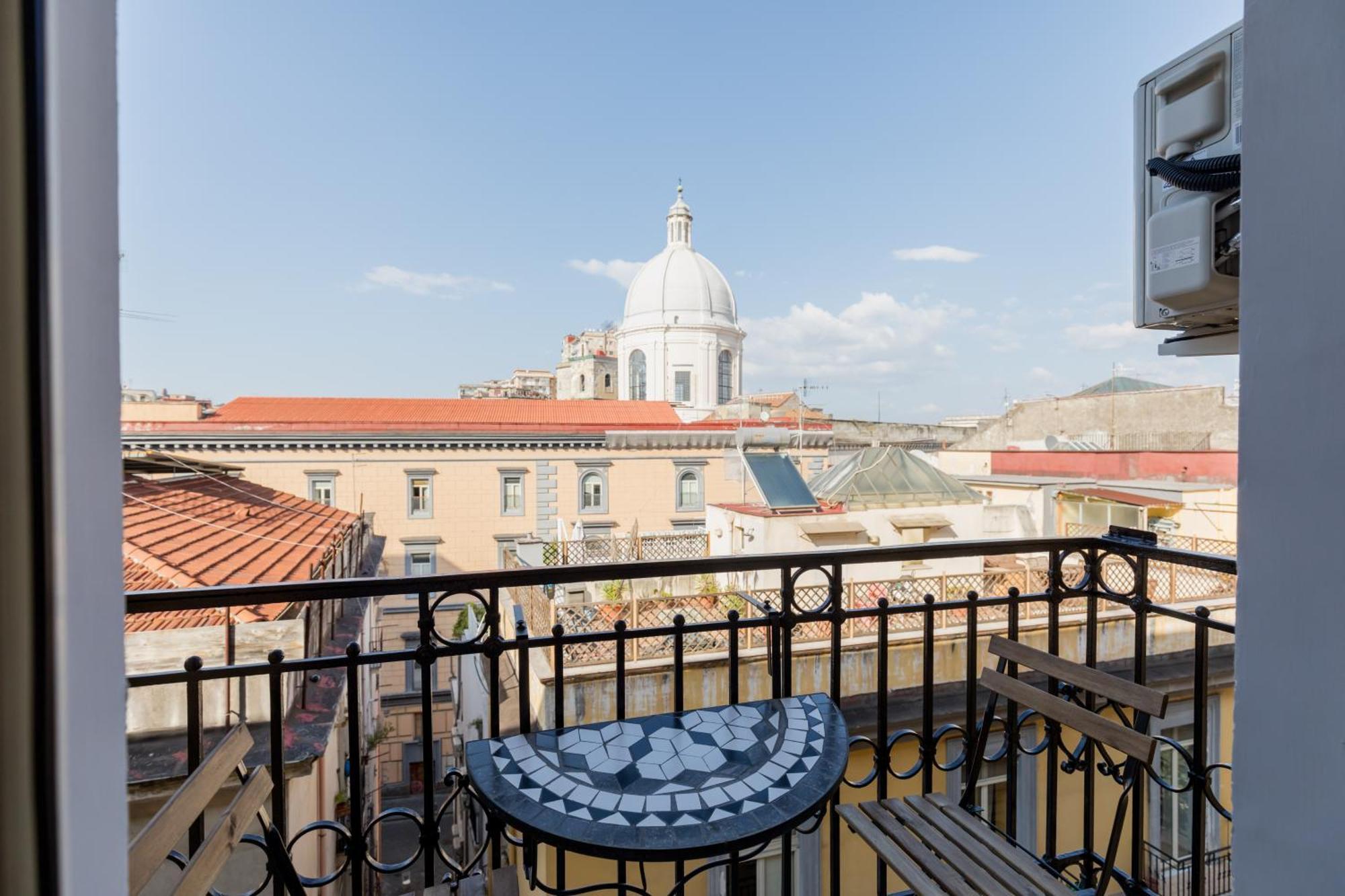 Blu Parthenope Suites Neapol Zewnętrze zdjęcie