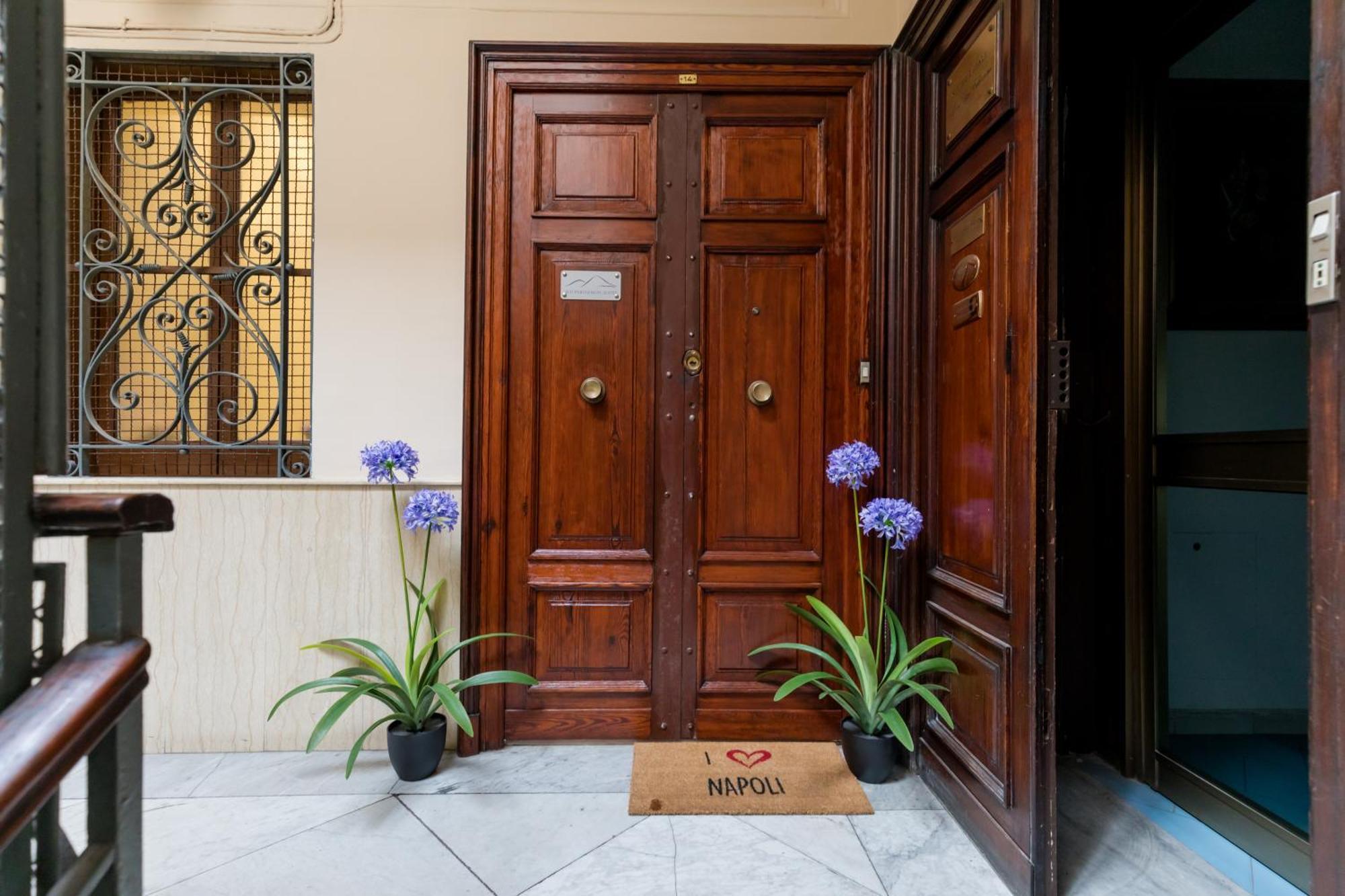 Blu Parthenope Suites Neapol Zewnętrze zdjęcie