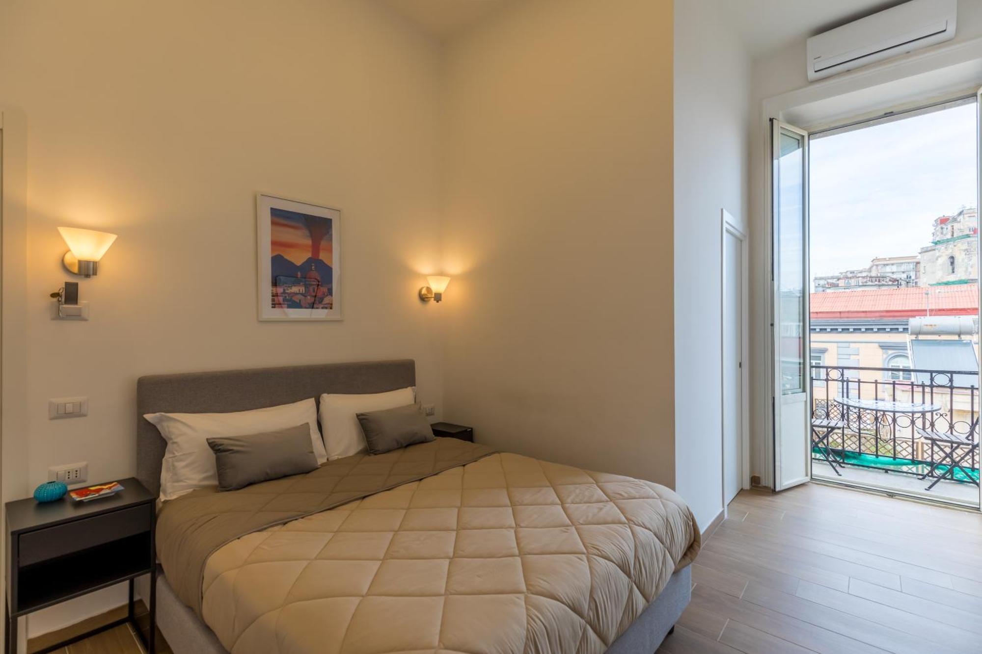 Blu Parthenope Suites Neapol Zewnętrze zdjęcie